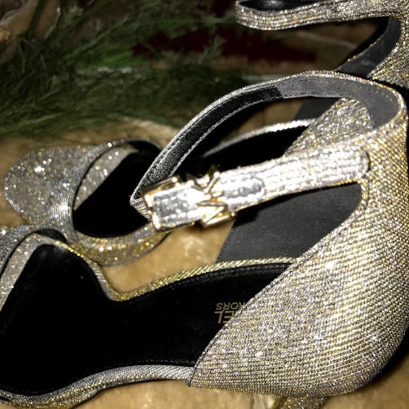 Michael Kors Margot Platform Dress Sandals - Picture 7 of 11